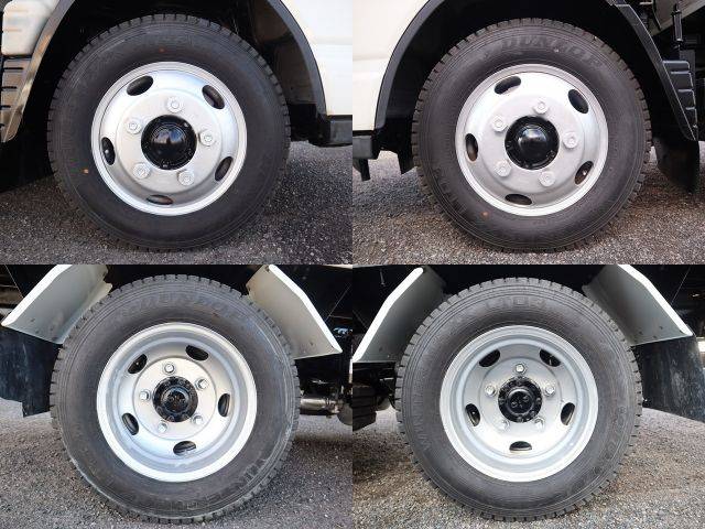 三菱ふそうキャンターダンプ小型（2t・3t）[写真29]