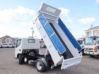 三菱ふそうキャンターダンプ小型（2t・3t）[写真02]