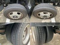 日産アトラス平ボディ小型（2t・3t）[写真14]