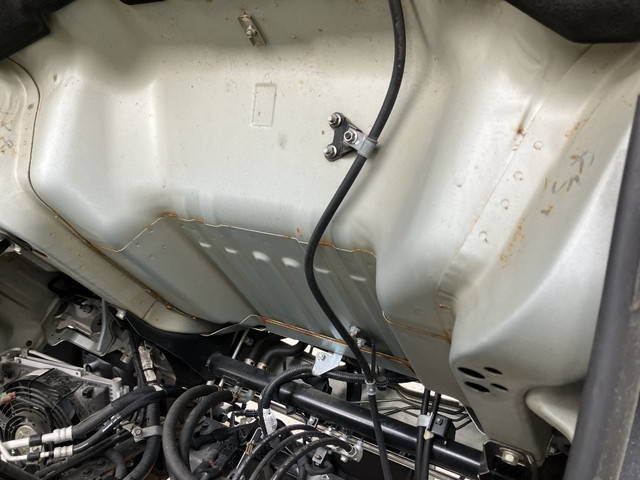 日産アトラス平ボディ小型（2t・3t）[写真21]