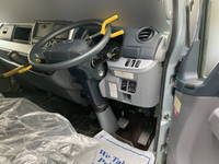 日産アトラス平ボディ小型（2t・3t）[写真28]