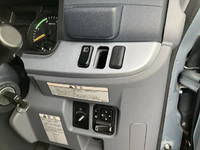 日産アトラス平ボディ小型（2t・3t）[写真32]