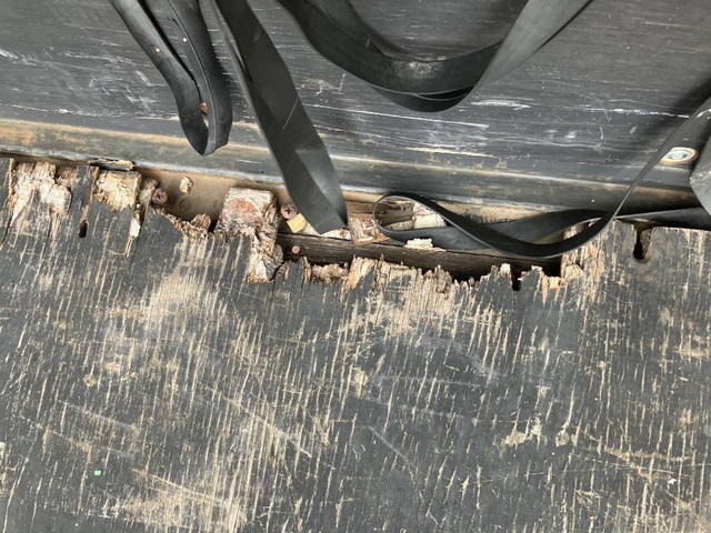 日産アトラス平ボディ小型（2t・3t）[写真09]