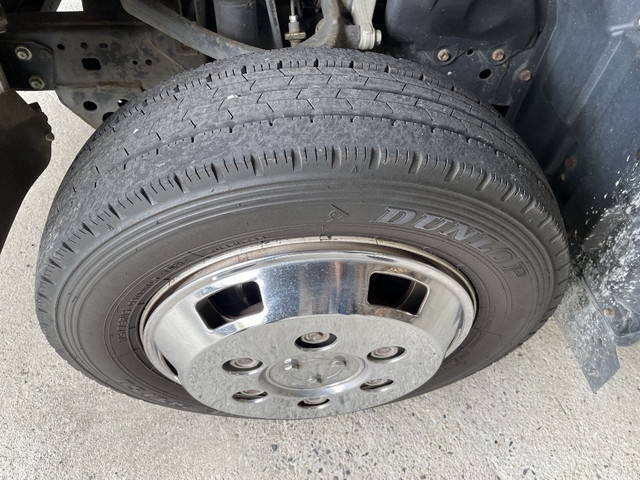 トヨタトヨエース平ボディ小型（2t・3t）[写真11]