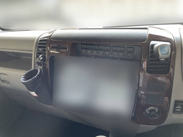 トヨタトヨエース平ボディ小型（2t・3t）[写真20]