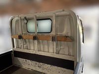 トヨタトヨエース平ボディ小型（2t・3t）[写真06]