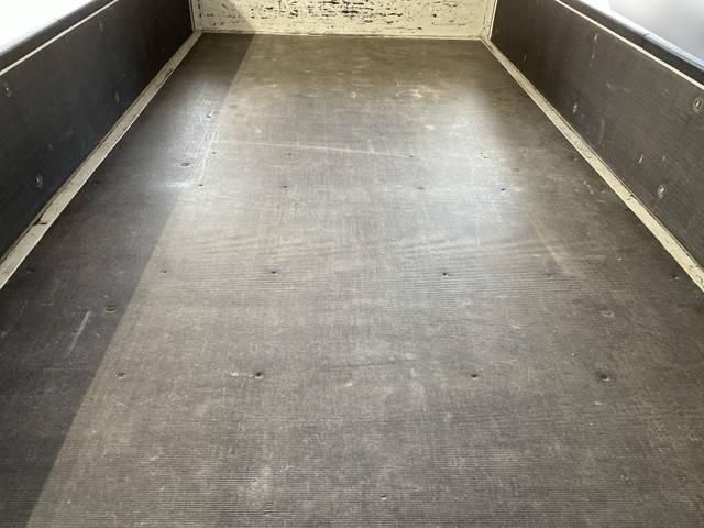 トヨタトヨエース平ボディ小型（2t・3t）[写真07]