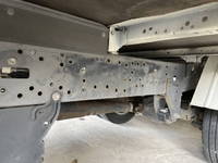 トヨタトヨエース平ボディ小型（2t・3t）[写真09]