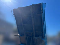 いすゞエルフダンプ小型（2t・3t）[写真07]