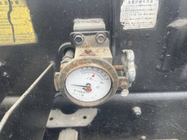 日野レンジャーダンプ増トン（6t・8t）[写真15]