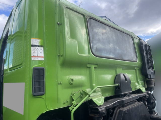 日野レンジャーダンプ増トン（6t・8t）[写真23]