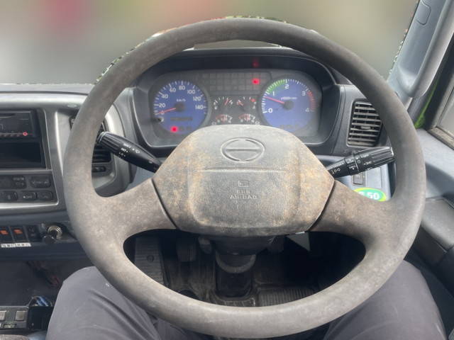 日野レンジャーダンプ増トン（6t・8t）[写真28]