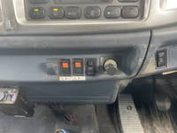 日野レンジャーダンプ増トン（6t・8t）[写真33]