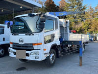 UDトラックスコンドルクレーン4段増トン（6t・8t）[写真01]