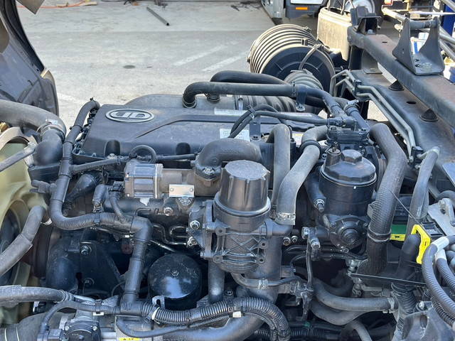 UDトラックスコンドルクレーン4段増トン（6t・8t）[写真31]