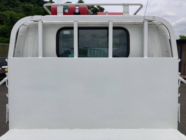 いすゞエルフ平ボディ小型（2t・3t）[写真13]