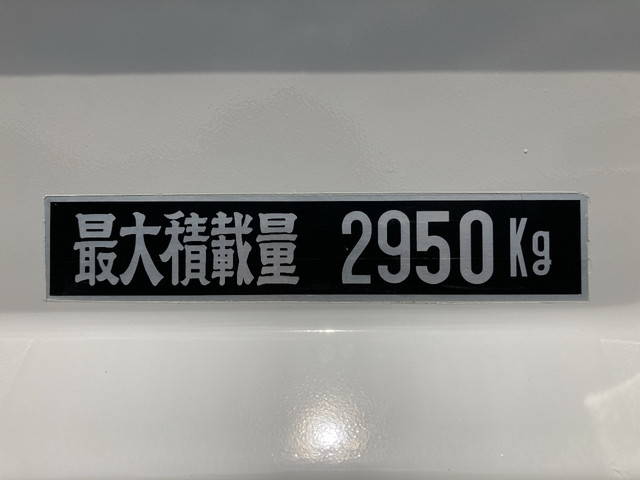 いすゞエルフ平ボディ小型（2t・3t）[写真16]