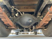 いすゞエルフ平ボディ小型（2t・3t）[写真23]