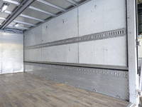 三菱ふそうファイターアルミウイング中型（4t）[写真10]