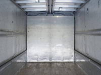 三菱ふそうファイターアルミウイング中型（4t）[写真11]