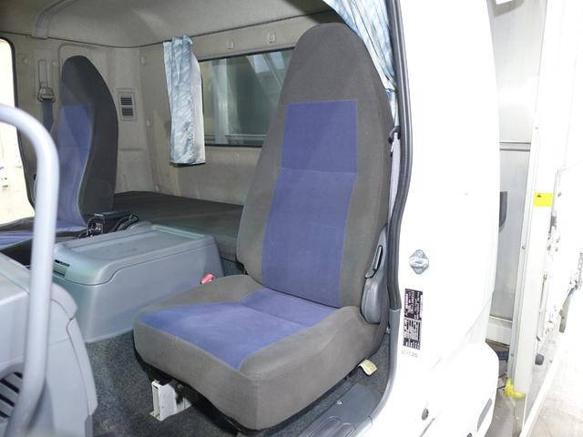 三菱ふそうファイターアルミウイング中型（4t）[写真28]