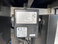 いすゞフォワードアルミバン中型（4t）[写真14]