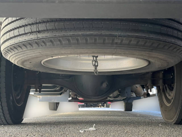 いすゞフォワードアルミバン中型（4t）[写真19]