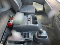 いすゞフォワードアルミバン中型（4t）[写真25]