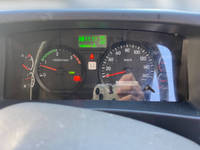 いすゞフォワードアルミバン中型（4t）[写真26]