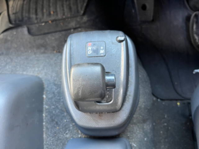 いすゞフォワードアルミバン中型（4t）[写真28]