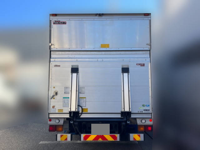 いすゞフォワードアルミバン中型（4t）[写真07]