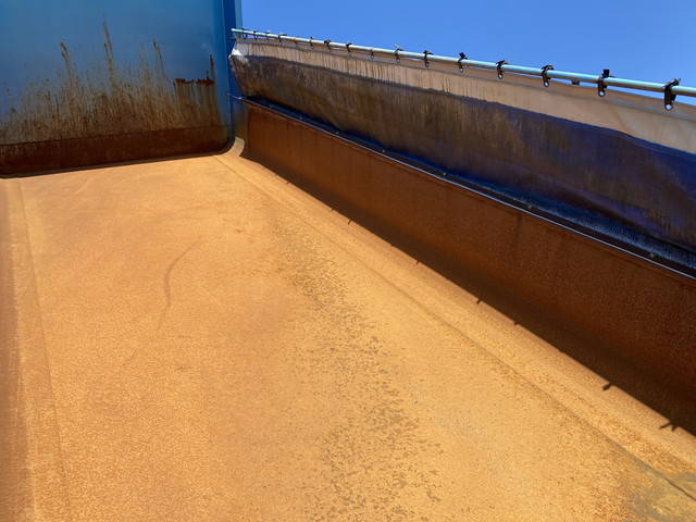 いすゞギガダンプ大型（10t）[写真11]