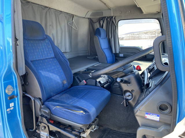 いすゞギガダンプ大型（10t）[写真29]