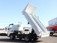 三菱ふそうキャンターダンプ小型（2t・3t）[写真02]