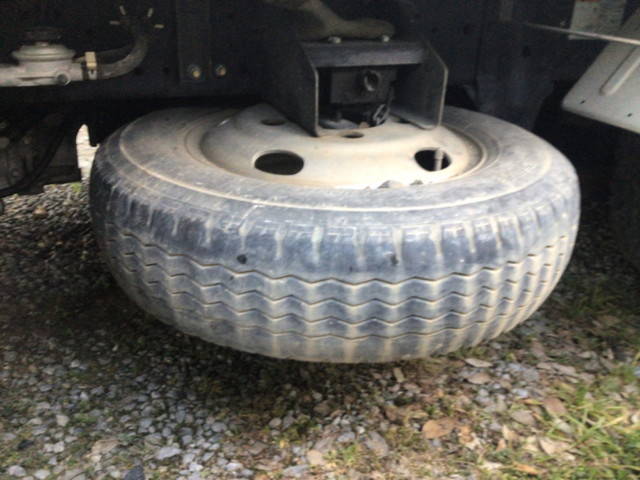 いすゞエルフダンプ小型（2t・3t）[写真12]