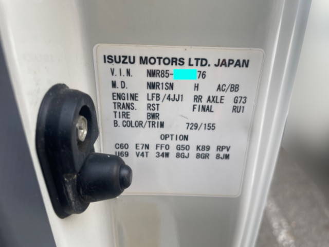 いすゞエルフアルミバン小型（2t・3t）[写真36]