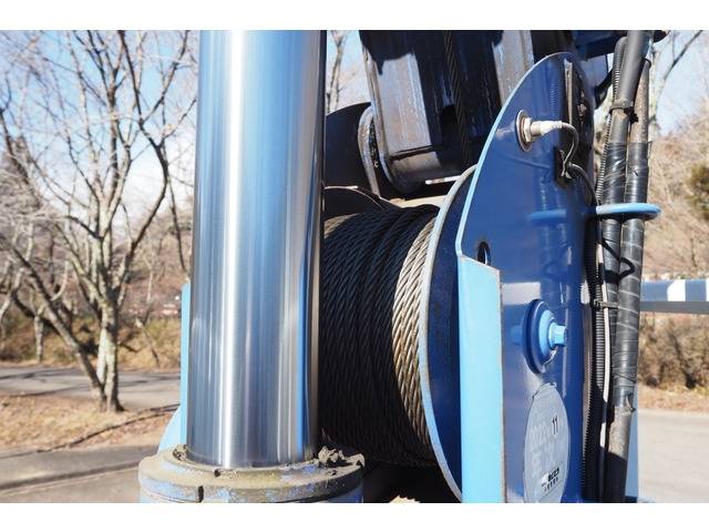 いすゞエルフクレーン3段小型（2t・3t）[写真12]