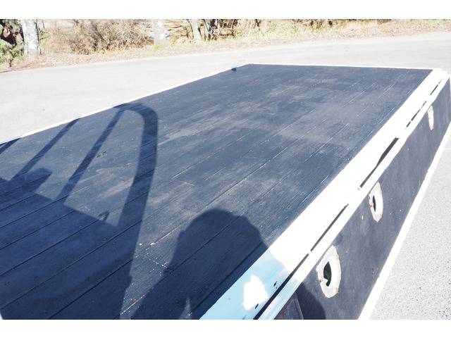 いすゞエルフクレーン3段小型（2t・3t）[写真32]