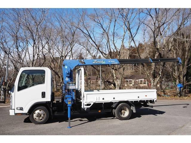 いすゞエルフクレーン3段小型（2t・3t）[写真04]