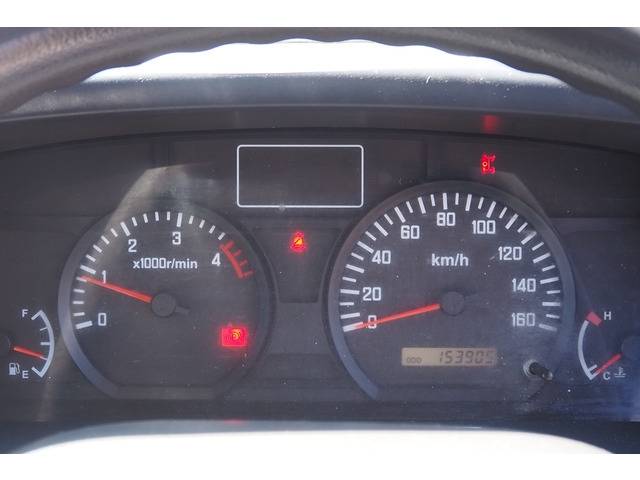 いすゞエルフクレーン3段小型（2t・3t）[写真40]