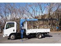 いすゞエルフクレーン3段小型（2t・3t）[写真04]