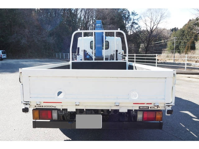 いすゞエルフクレーン3段小型（2t・3t）[写真05]