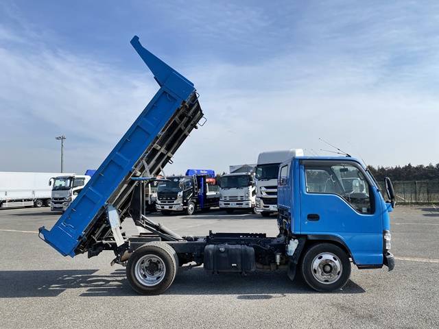 いすゞエルフダンプ小型（2t・3t）[写真08]