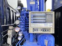 三菱ふそうファイターセルフクレーン4段中型（4t）[写真16]