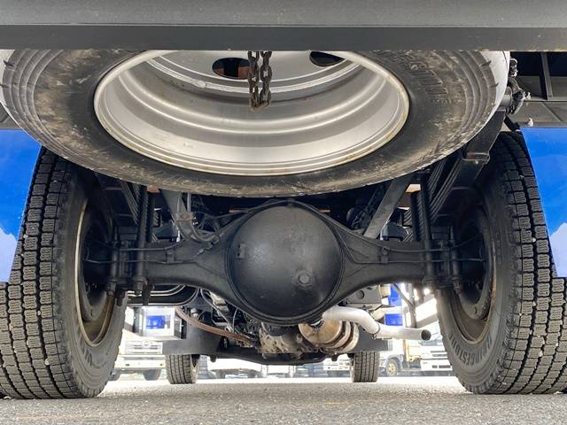 三菱ふそうファイターセルフクレーン4段中型（4t）[写真25]