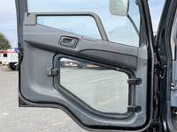 三菱ふそうファイターセルフクレーン4段中型（4t）[写真29]