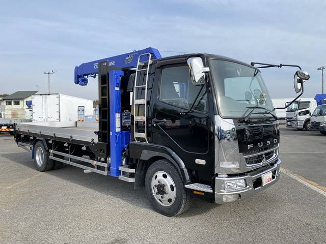 三菱ふそうファイターセルフクレーン4段中型（4t）[写真03]