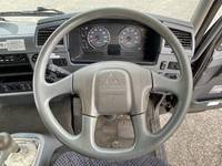 三菱ふそうファイターセルフクレーン4段中型（4t）[写真38]