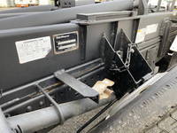 いすゞエルフアームロール小型（2t・3t）[写真16]