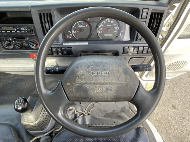 いすゞエルフアームロール小型（2t・3t）[写真31]